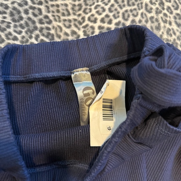 Elegant Navy Blue Women's Skirt - Picture 6 of 7